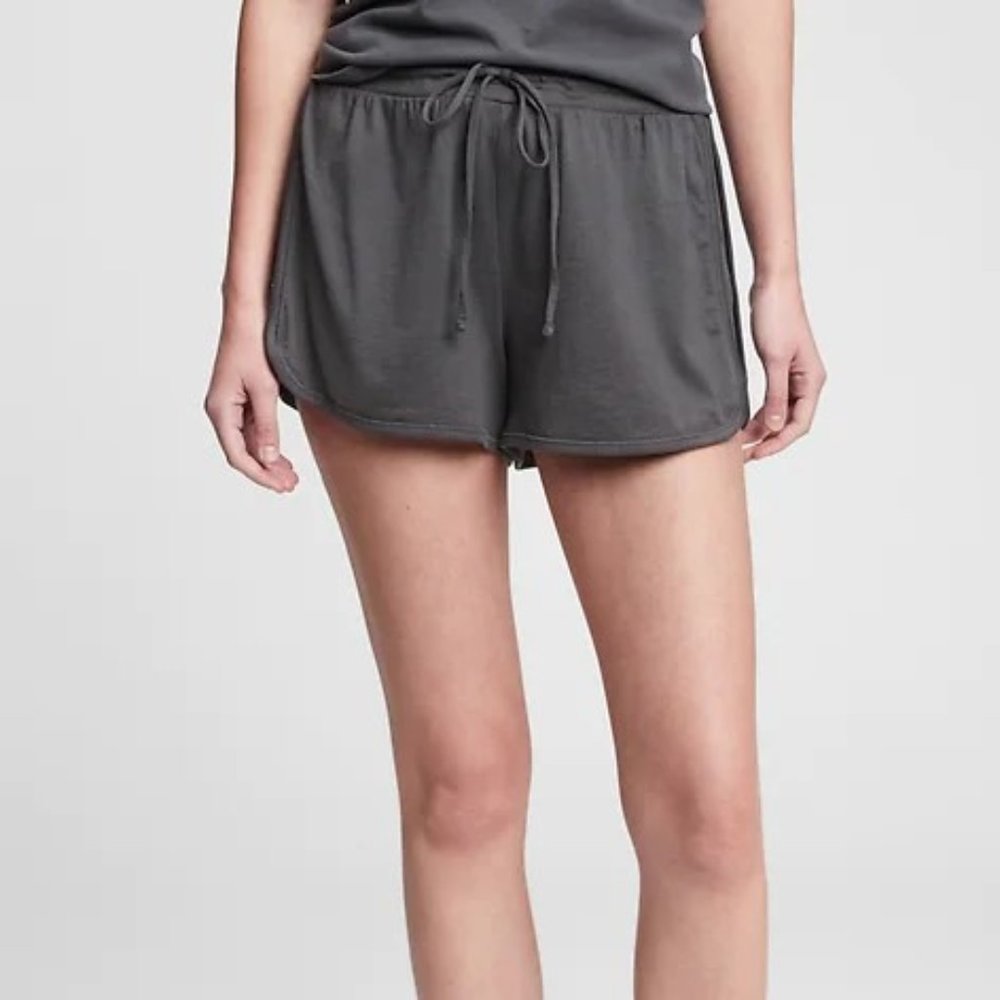 Gap Pajama Shorts in Cotton Modal Soft Black